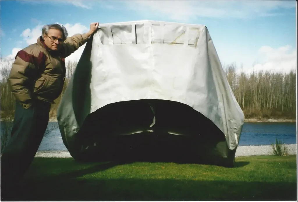 Barry Palmer lifting the nose of a covered Vanguard hovercraft